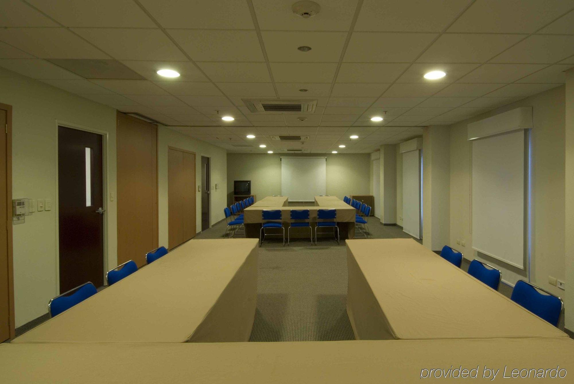 City Express Coatzacoalcos Facilities photo